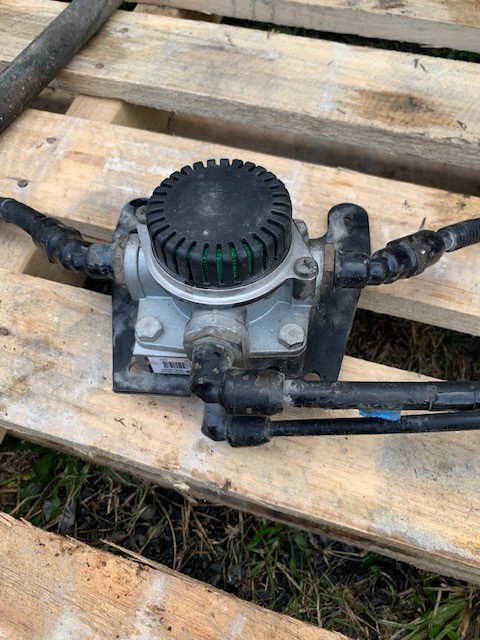 HENSCHKE Mount Edelstone Shiraz 1972 (1x 1.47L), Eden Valley. 5* Prov