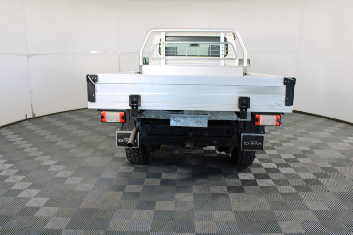 TOMMEE TIPPEE Ultra UV Light 3 in 1 Steriliser, Dryer and Storage Box, Whit