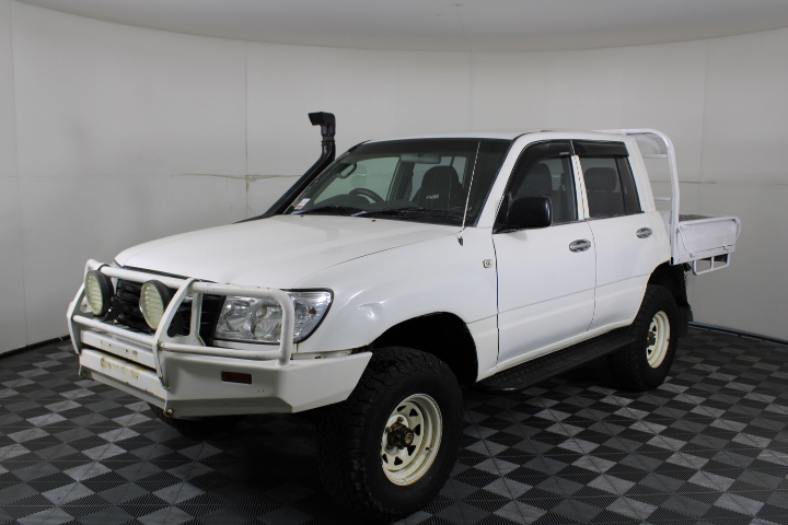 4 x BLACK+DECKER 18V 1.5AH Power Series Stick Vacuum. NB: Has Been Used. <b