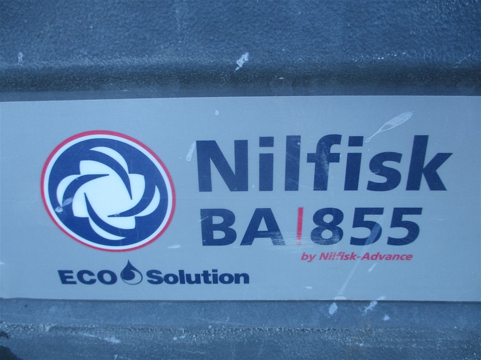 TRANSFORMERS Generations Selects Legacy United Deluxe Class Go-Bot Guardian