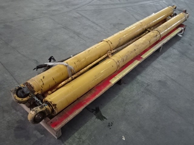 2005 Toyota Landcruiser SAHARA HDJ100R Turbo Diesel Automatic Wagon