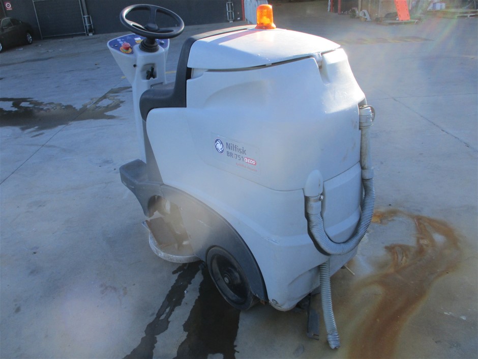 2013 Nissan Navara 4x4 ST-X550 D40 Turbo Diesel Automatic Dual Cab