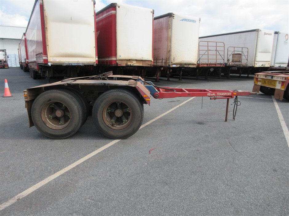 OZTRAIL Tasman 4 Person 4V Dome Tent. NB: damaged packaging.