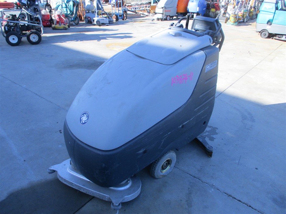 New Wool Armchair Protector with Armrest Protectors and Long Foot Rest