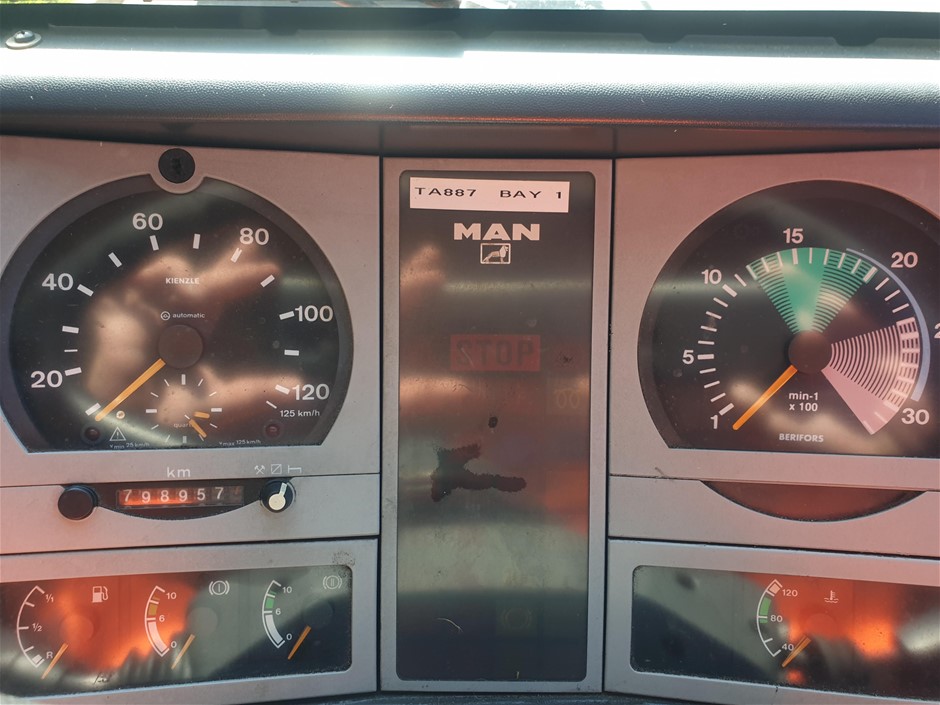 STANLEY Men's Yukon Safety Boots, Size US10 / UK9, Black (101), STA200035.