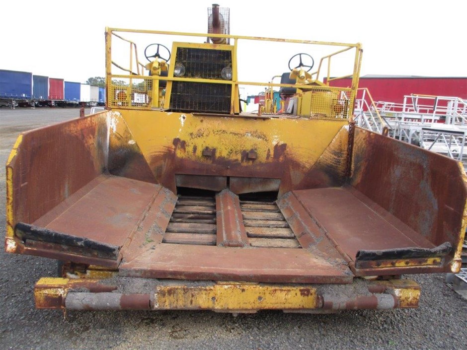 <p>2022 Stonegate Industries YOPT84 Tandem Flat Top Trailer</p>