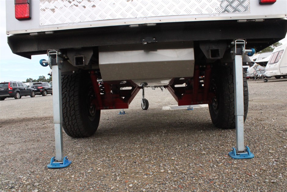 BRIGGS Women's Wide Linen Pant, Size XL, 55% Flax, Olive Green.  Buyers Not