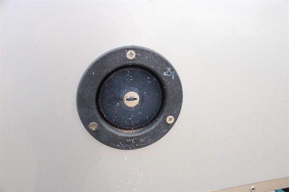 TEDDI ROSE Women's Wide Leg Pant, Size L, 55% Linen, Green.  Buyers Note -