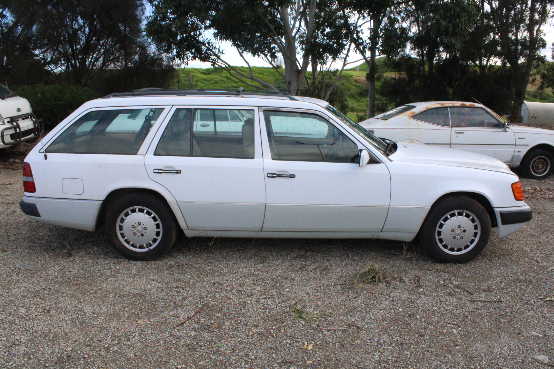 RIP CURL Boy's Road Trip T-Shirt, Size 7-8, Black. RRP: $29.99.  Buyers Not