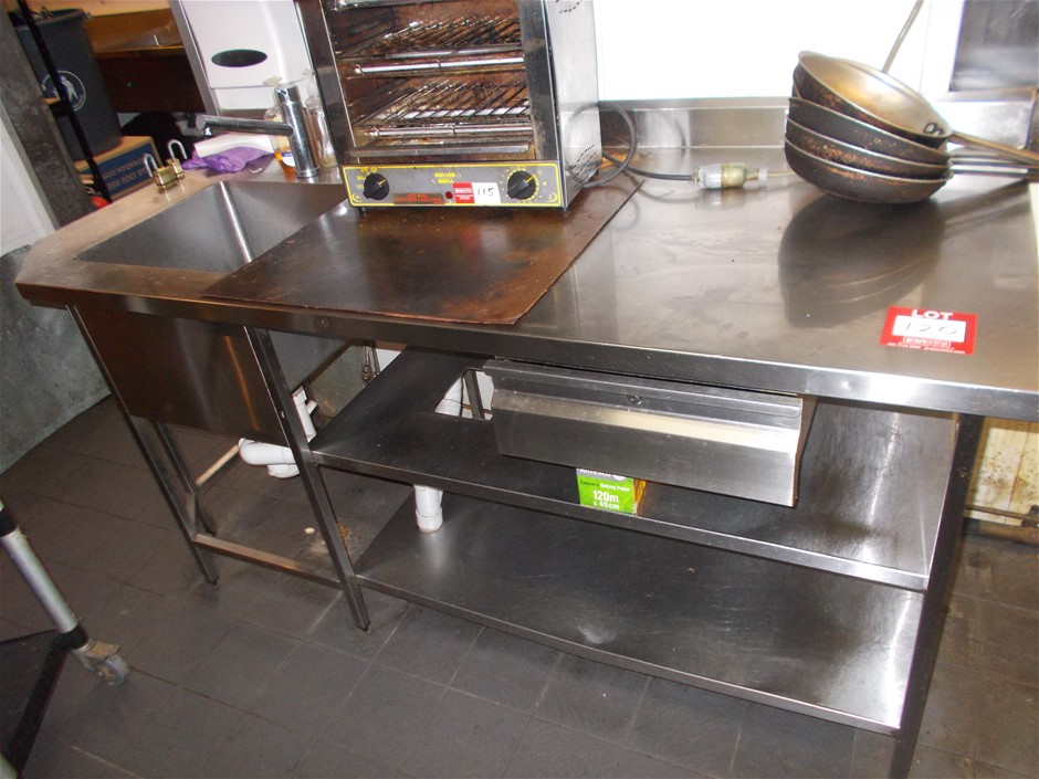 By The Vineyard Mixed Pack Pinot Grigio & Cab Merlot (12x 750mL). SEA.