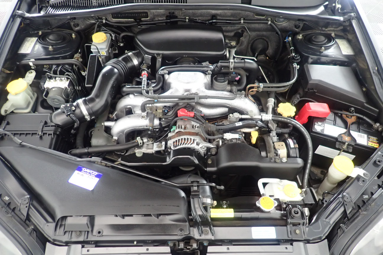 Helen & Joey Estate Cleanskin Merlot Cabernet Sauvignon 2019 (6x 750mL) VIC