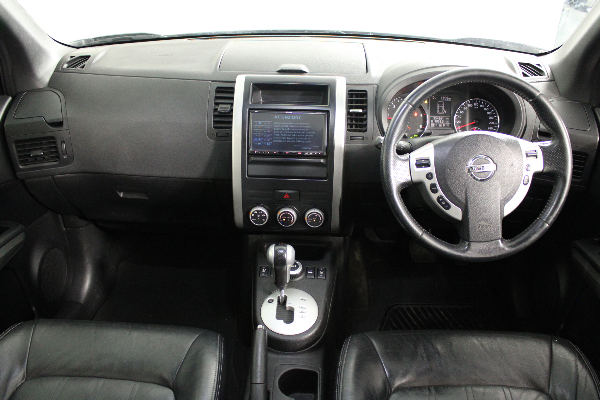 The Hero `Preservative Free` Pinot Noir 2023 (6x 750mL) SA