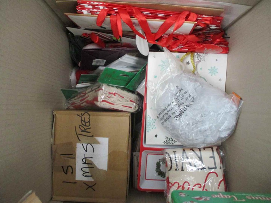 JOSEPH JOSEPH Glide Plus Easy-Store Ironing Board With Advanced Cover, Colo