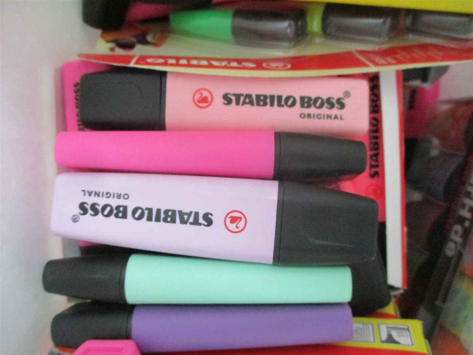 SPIRE Go Anywhere Portable Multi-Use Shower With 10 Spray Modes. N.B: Not i