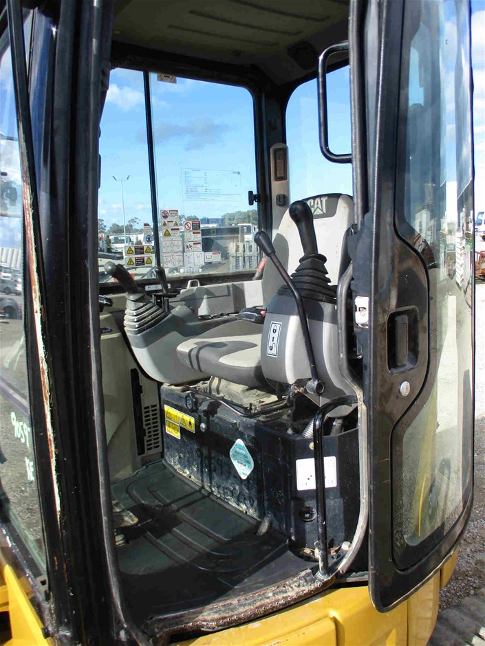 14K/Italy 2.0ct Emerald Cut  Yellow Gold Filled Ring(stamped)Warranty