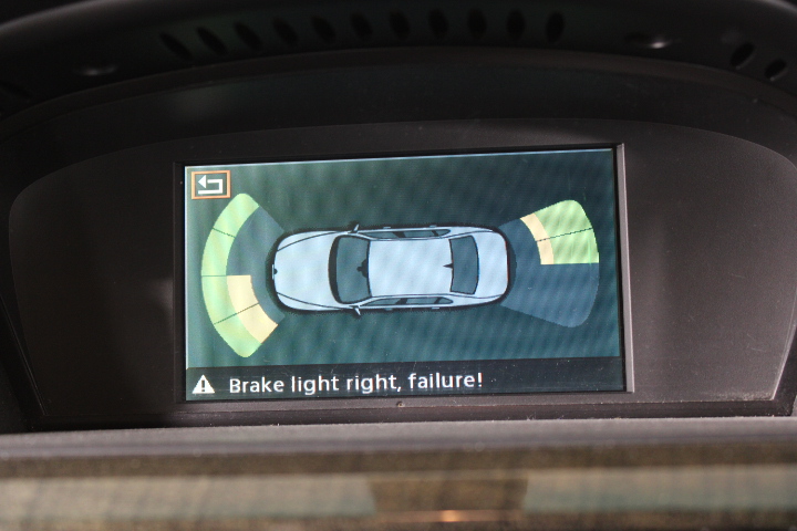 2 x VANISH Napisan OxiAction Fabric Stain Remover Powder, 2kg. NB: Damaged