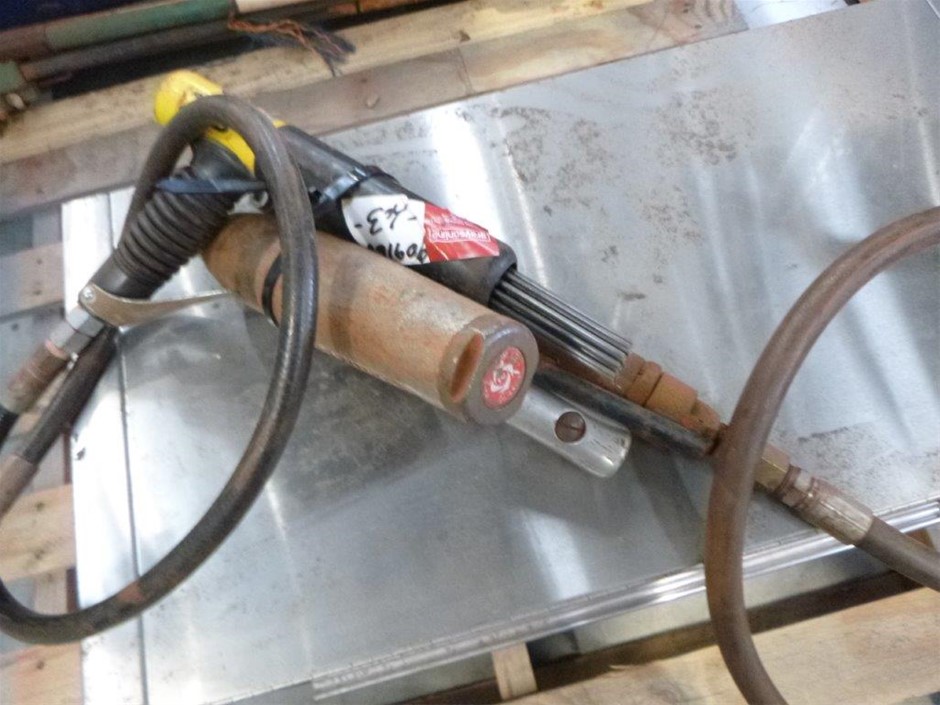 4 x Assorted Audio Headphones/Earphone Devices. 1 x LOGITECH G PRO X Gaming