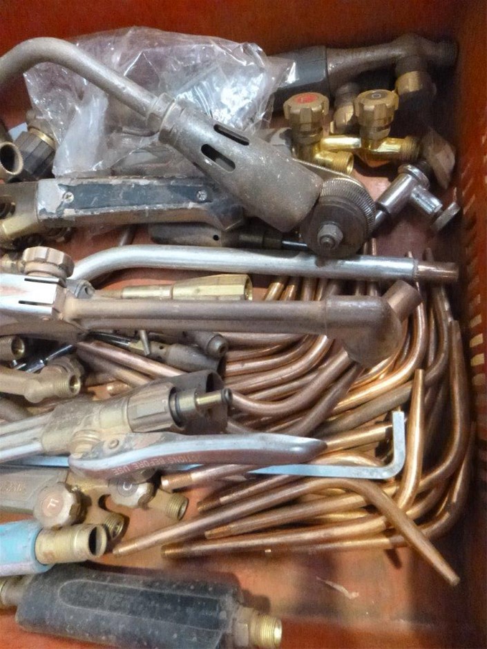 12 x LOGITECH Wired Mouse M90 Black. NB: Sealed.