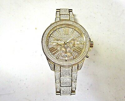 4 Carat round 4 white diamond each CVD Uncertified