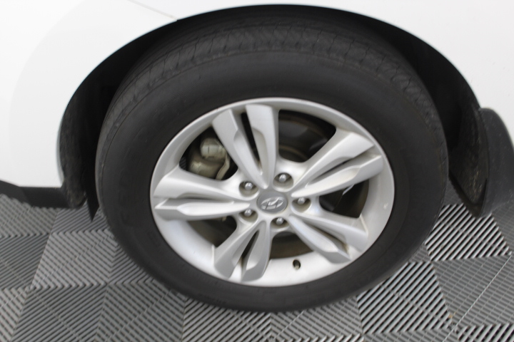 De bortoli Deen Chardonnay (6x 750mL). SEA.