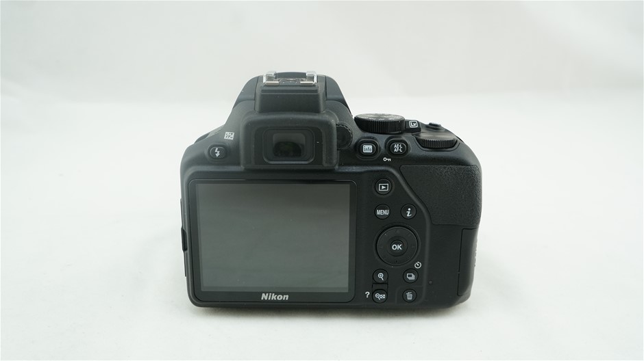 Wolf Blass Yellow Label Merlot (6x 750mL).