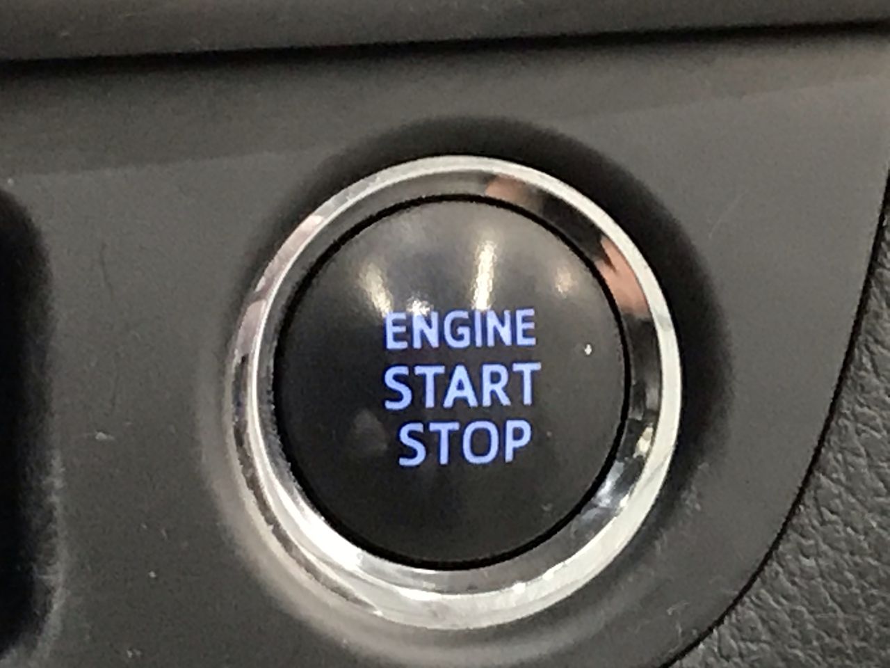 By The Vineyard Mixed Pack Pinot Grigio & Cab Merlot (12x 750mL). SEA.