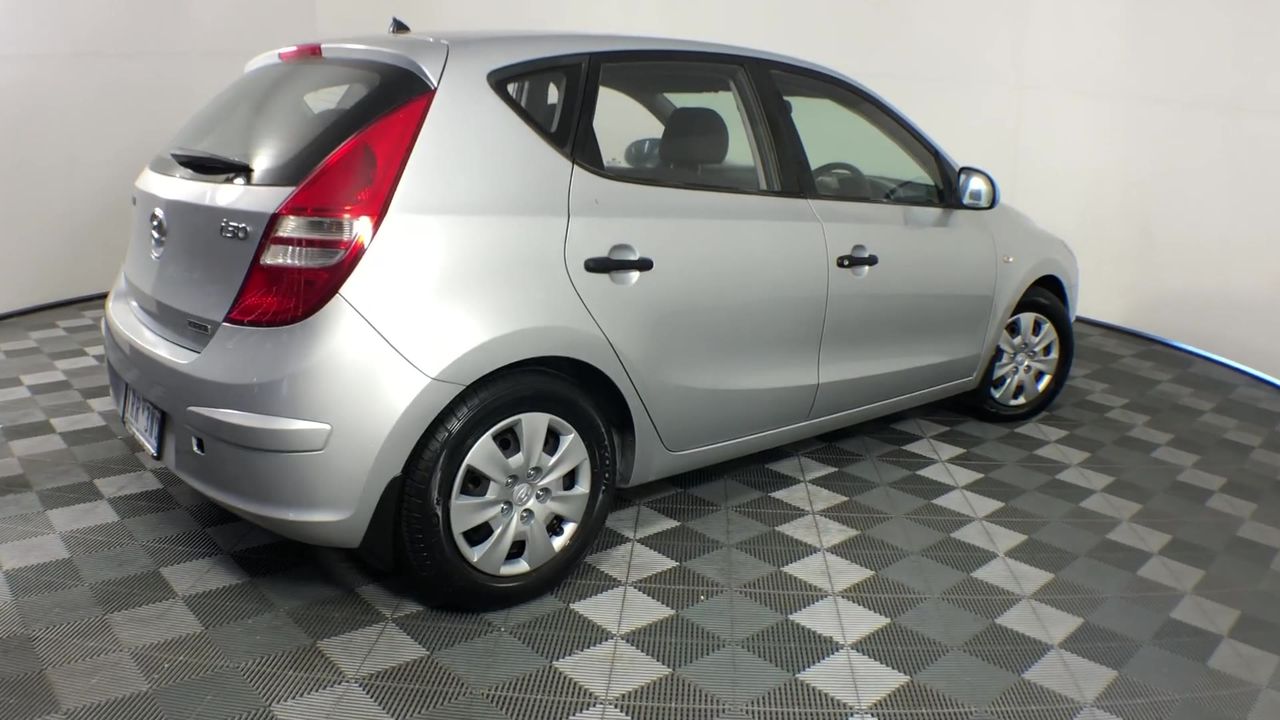 McGuigan Black Label Cabernet Merlot 2022 (6x 750mL) SEA