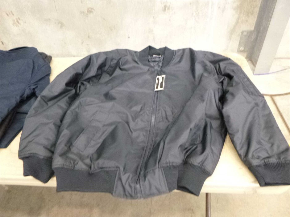 4 x KITCHEN BUNDLE: Chef Works Memphis Bistro Apron, Simpli-Magic 2-Tier Ra