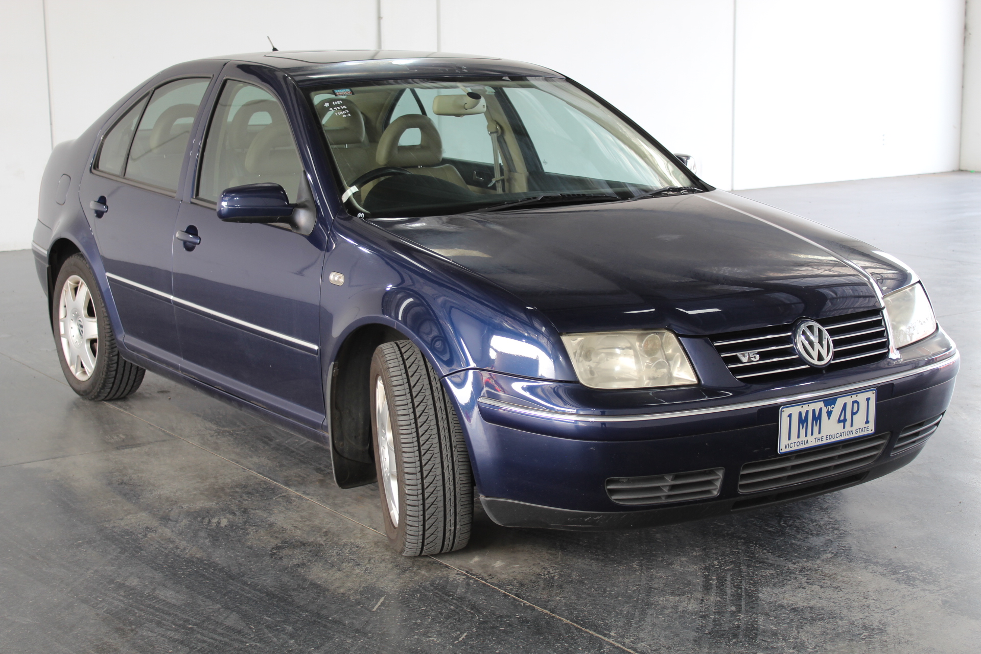 BELKIN Universal HDMI to VGA Adapter with Audio B2B137-BLK Black