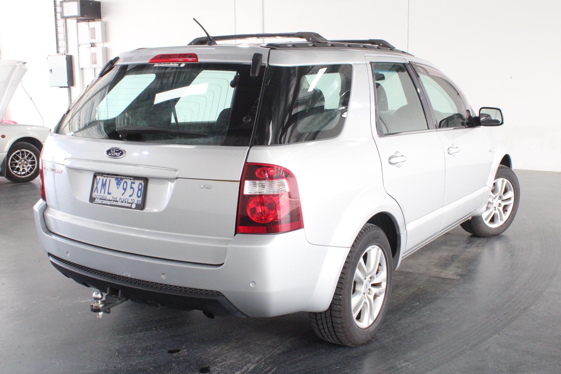 Workshop storage cabinet (Unused)