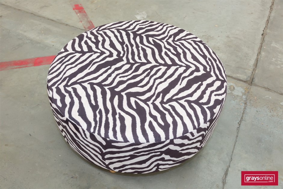 18k Yellow Triple Gold Plated Simulated Topaz Ring Size 10