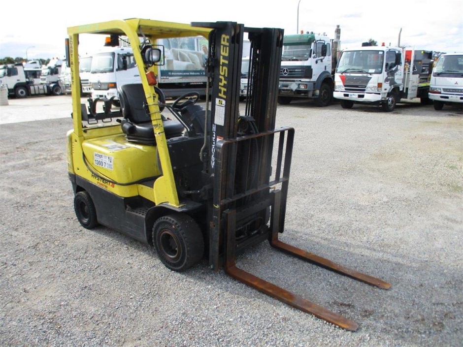 Jacqueline Blanc De Blancs Brut NV (6x 750mL), France.