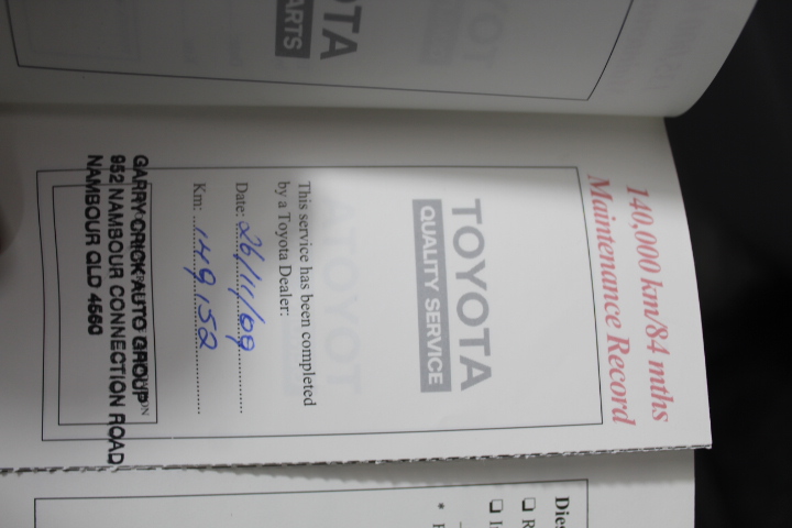 CLARKS Women's Breeze Fur Ankle Boot, Dark Olive Textile, Size US9 (168888)