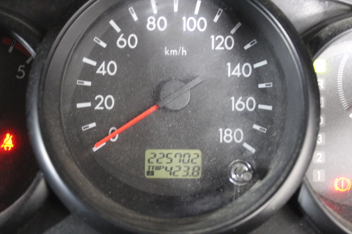 Sacred Hill Shiraz Cabernet (12x 750mL). NSW.