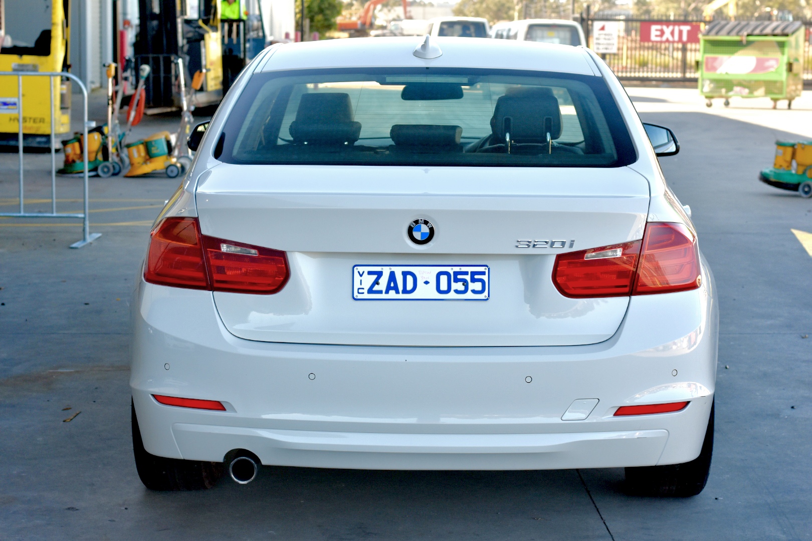 Elephant in the Room Cabernet Sauvignon (6x 750mL).