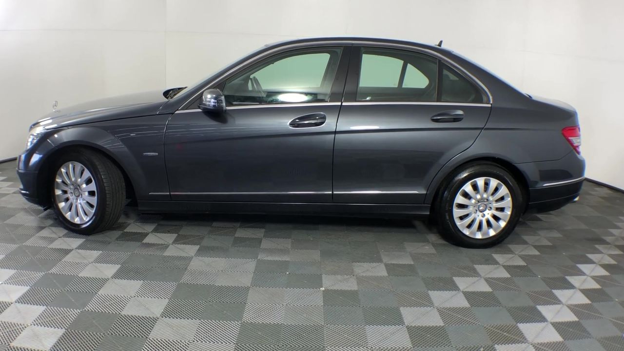 2 x 300pc E-Clip Assortment Sizes: 30pcs 1/16", 30pcs 1/8" 40pcs 3/16", 50p