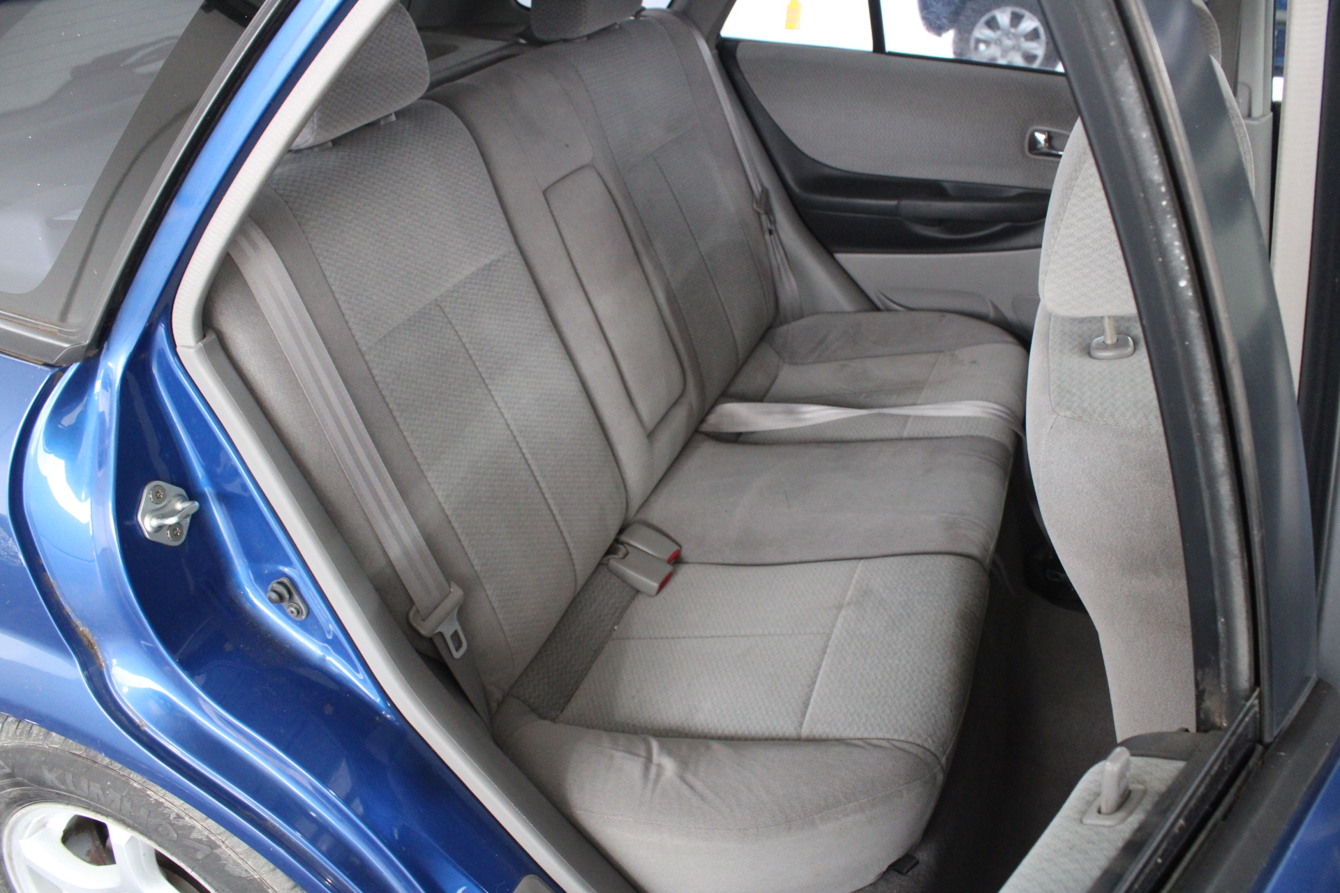 Apple MacBook Air (A1466) Laptop i5-3427U 4GBRAM 256GB Silver