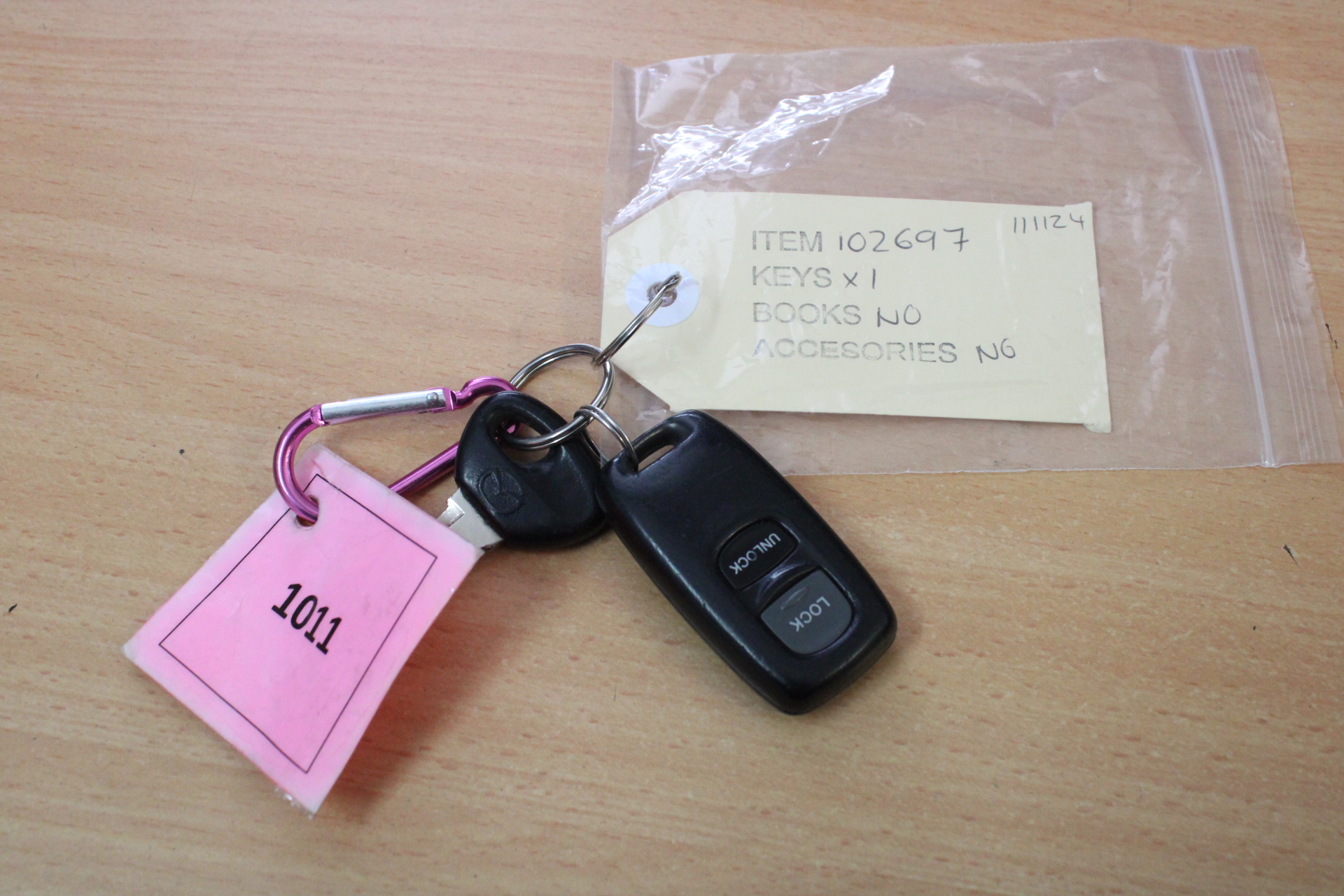 APPLE MacBook Air(A1369)(EMC2469) Laptop I5-2557M 4GBRAM/128GB