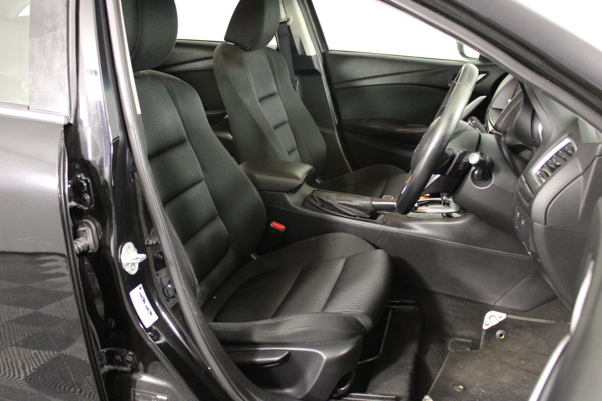 Lake Road Estate Series Sauvignon Blanc 2024 (12x 750mL) NZ