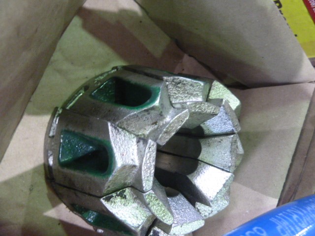 Lindeman's Bin 65 Chardonnay (6x 750mL).