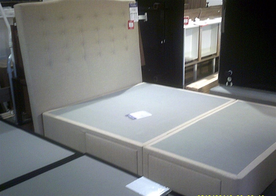 Squealing Pig Lower in Alcohol Rosé (6x 750mL). Current Vintage Release.