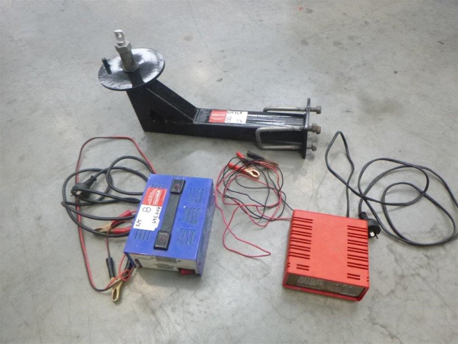 ``NED KELLY`` Set Of 3 x 1oz Ingots & Display Box Finished in 999 Silver