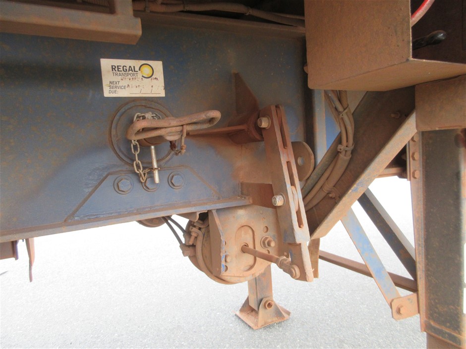 <p>Stessco Catcher 409 Power Boat</p>