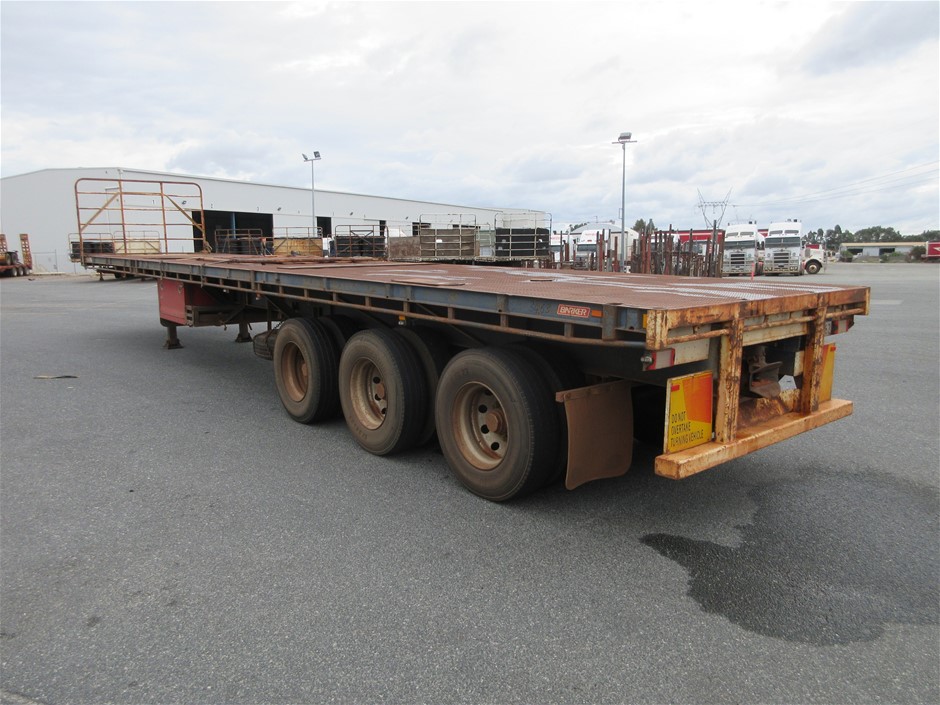 <p>Husqvarna Heavy Duty Diamond Concrete Grinder</p>