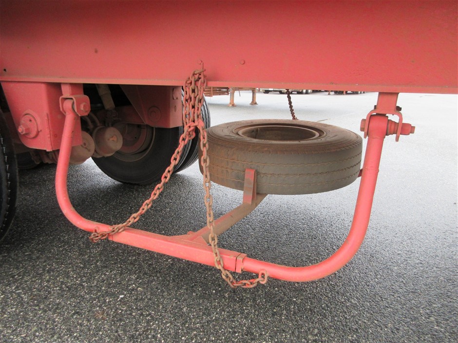 10mm Malaysia 'Jade' Quartz Gemstones Beaded Bracelet.