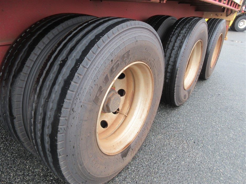 Aquamarine Gemstones & Swarovski® Crystal Earrings
