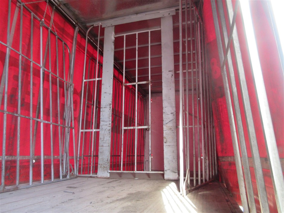 Rash Vest and Swim short Made With Water Reactive Fabric - Size: 0