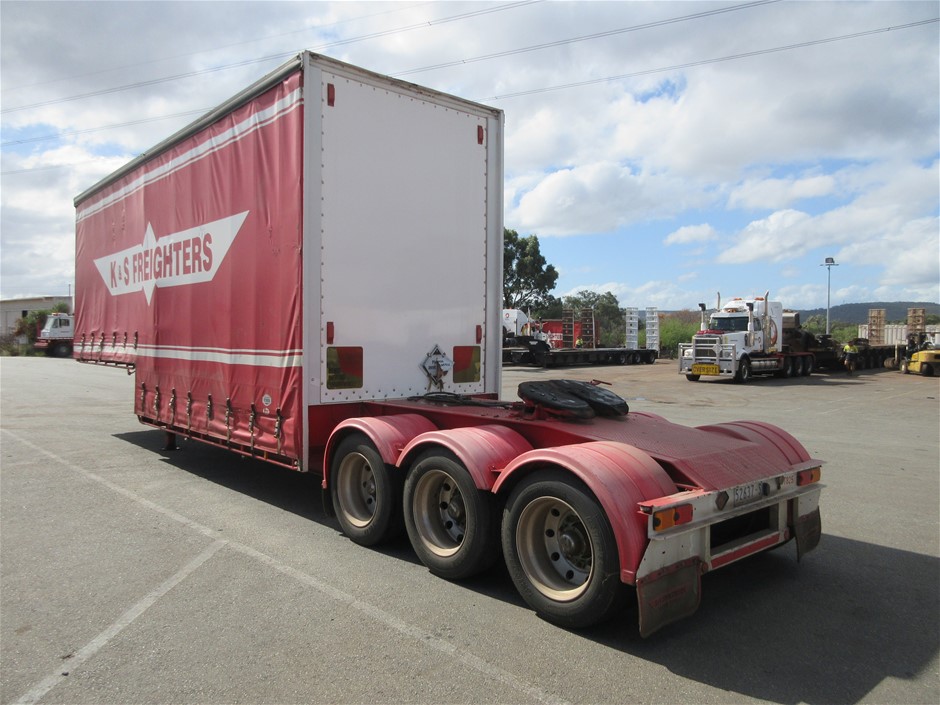 Rash Vest and Racer Made With Water Reactive Fabric - Size: 6