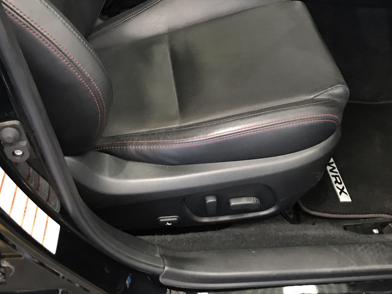 Jacqueline Blanc De Blancs Brut NV (6x 750mL), France.