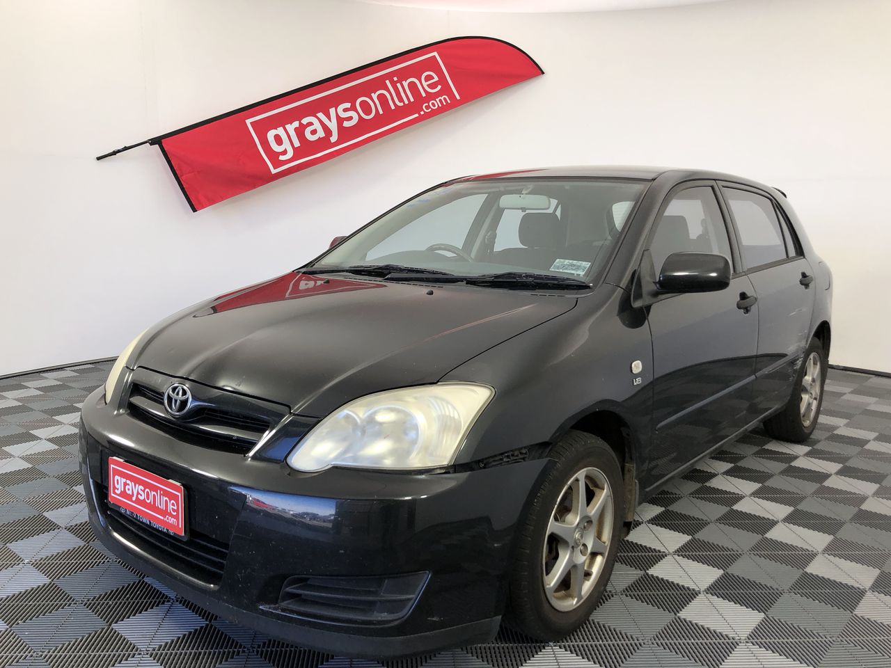 Simulated Diamond Zodiac Necklace - CANCER (Yellow)